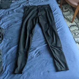 Mesh insert black leggings